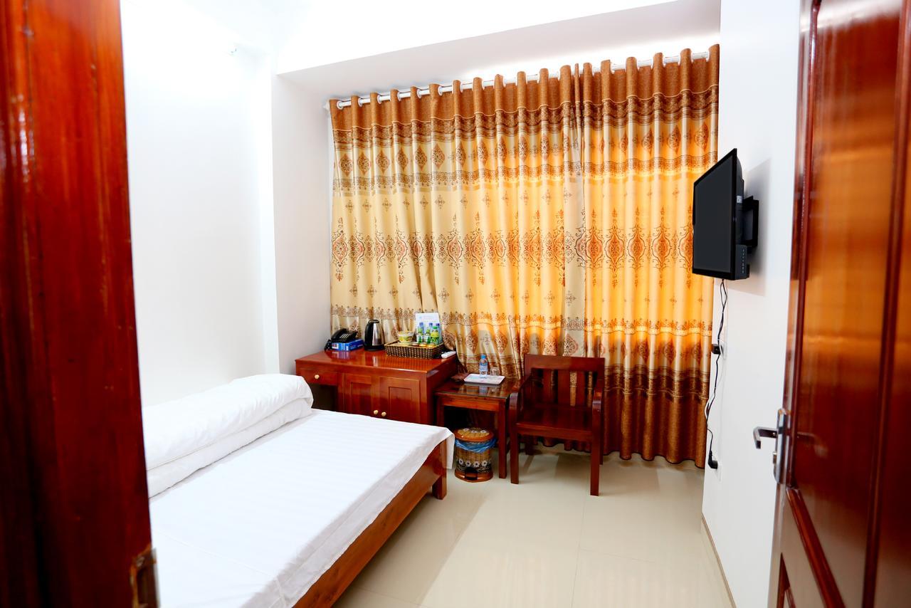 Anh Tu Hotel Ha Giang Dış mekan fotoğraf